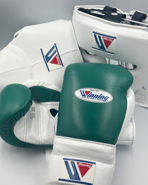 Customizable Green and White Winning Boxing Sets With Cheeks Head Guard