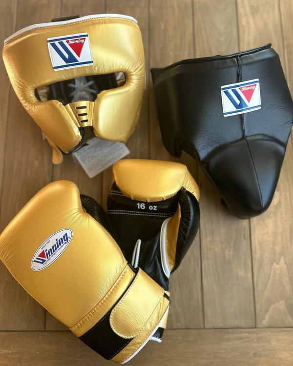 Customizable Gold and Black Winning Boxing Sets With Cheeks Head Guard