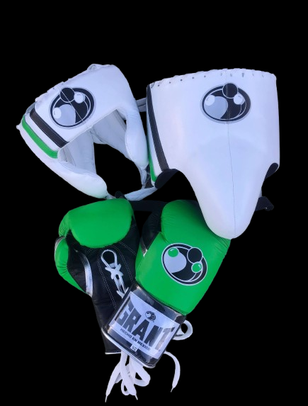 Customizable White/Green/Black Grant Boxing Sets With Cheeks Head Guard and Groin Guard Protector