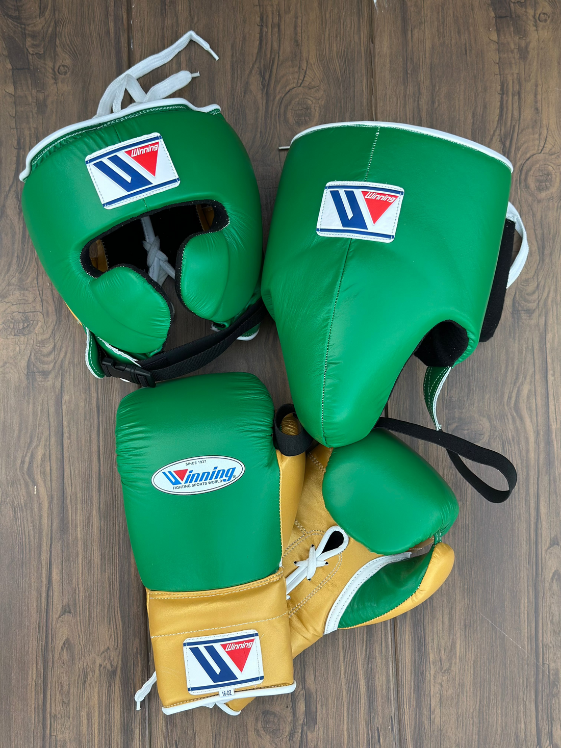 Customizable Green and Gold Winning Boxing Sets With Cheeks Head Guard