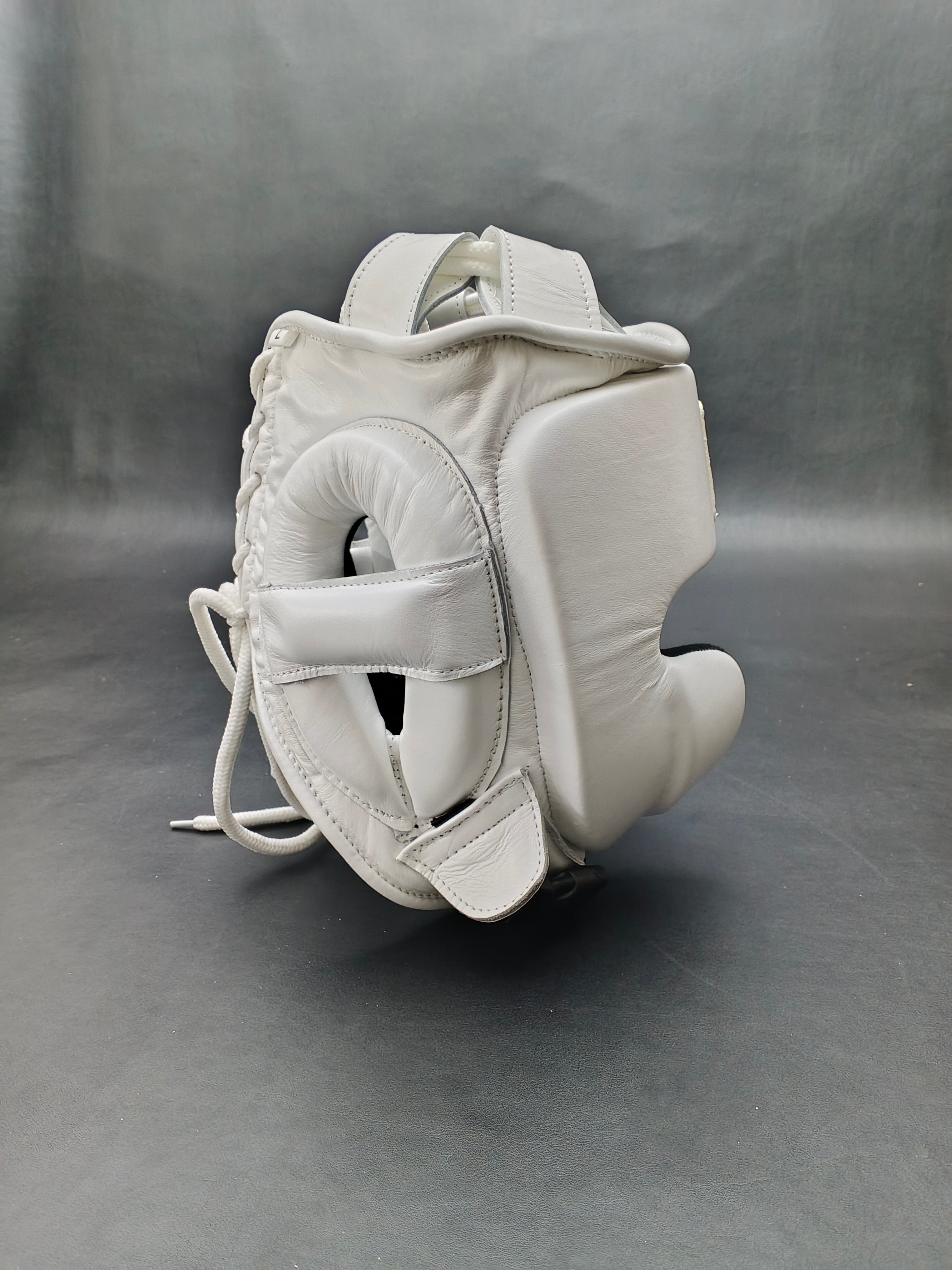 Customizable White Winning Boxing Sets With Cheeks Head Guard
