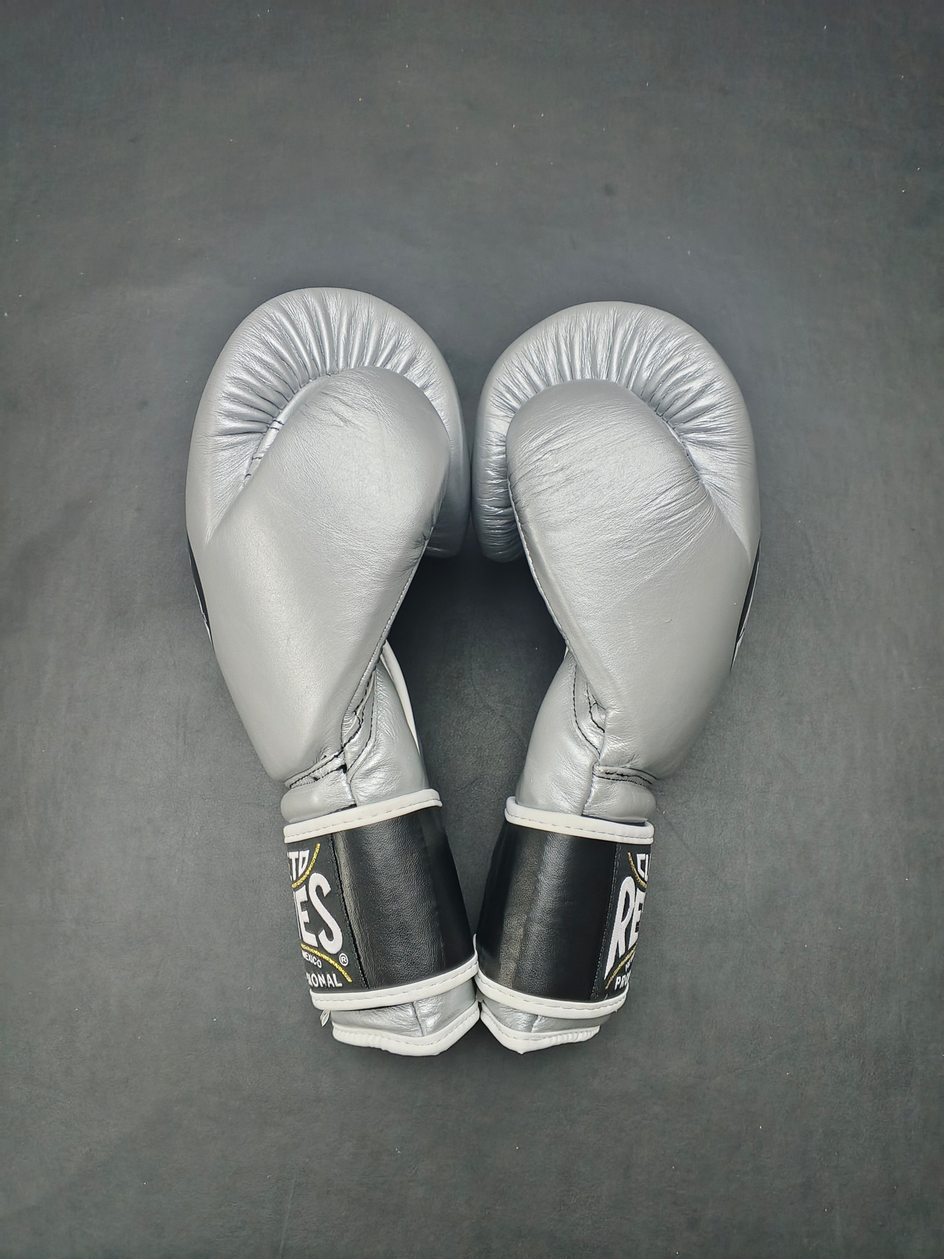 Customizable Silver Cleto Reyes Boxing Gloves, Cleto Reyes Velcro Boxing Gloves, Christmas Gift for Men's and Women's, Thanksgiving Gifts for Him and Her