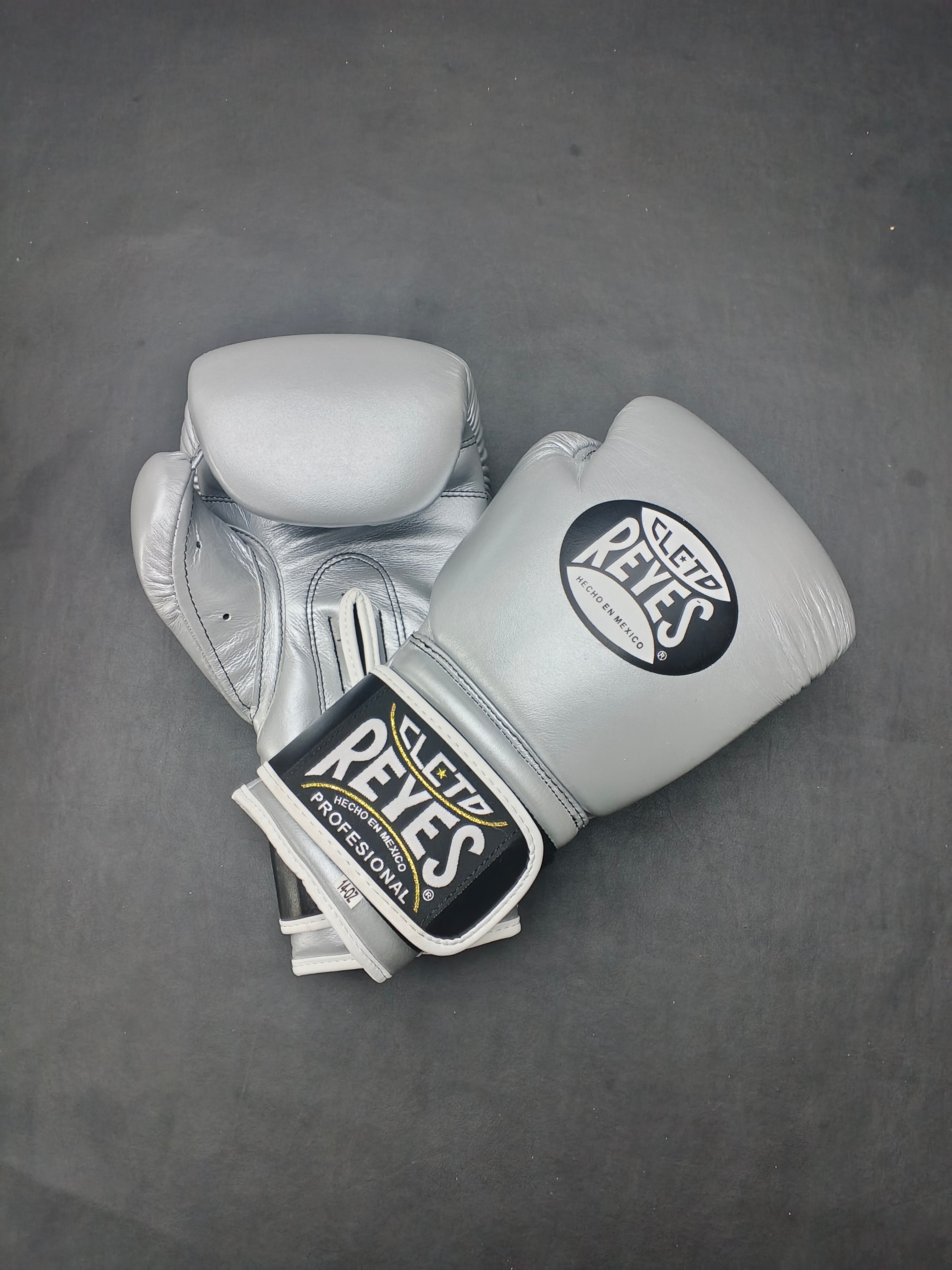 Customizable Silver Cleto Reyes Boxing Gloves, Cleto Reyes Velcro Boxing Gloves, Christmas Gift for Men's and Women's, Thanksgiving Gifts for Him and Her
