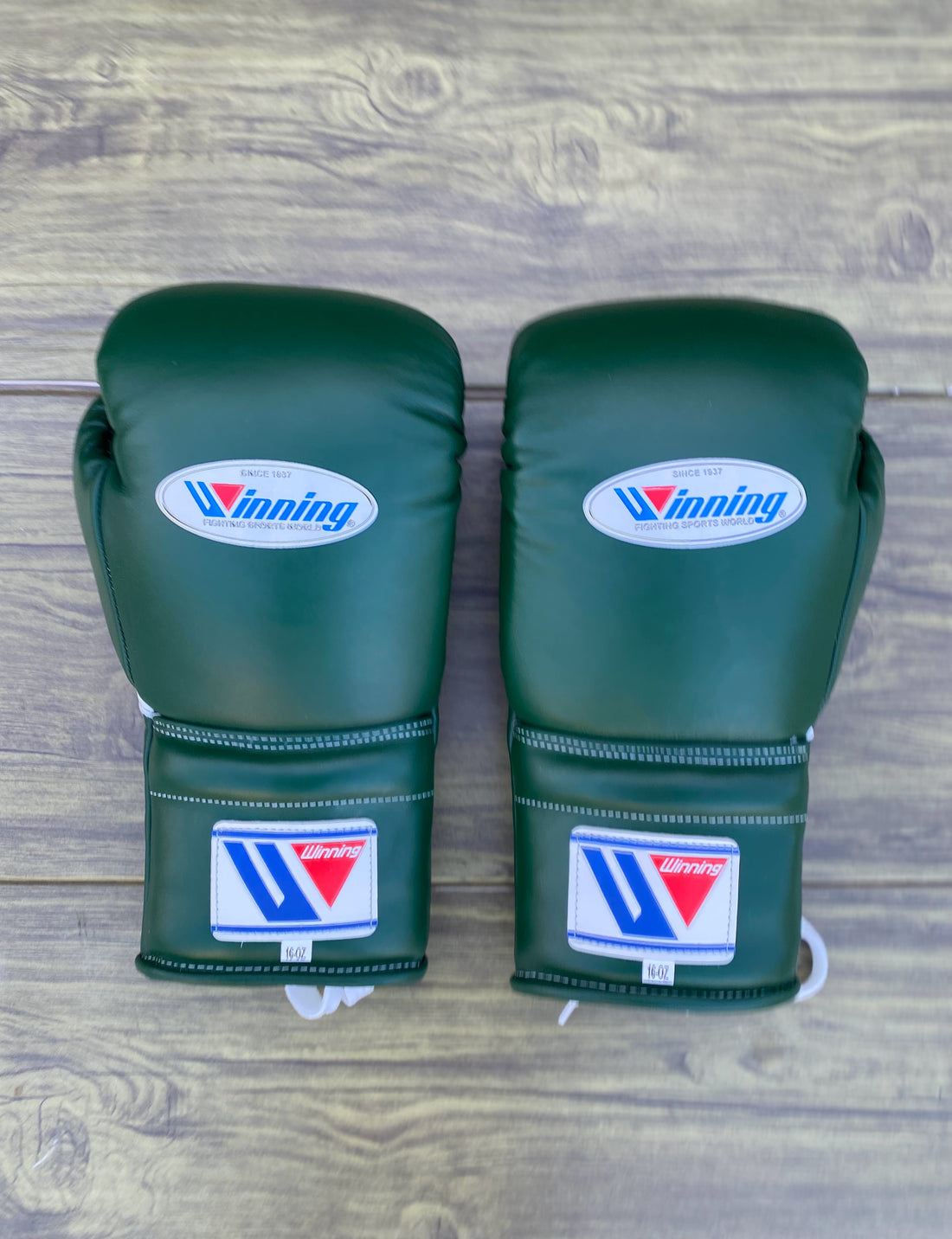 Customizable Green Winning Boxing Sets With Cheeks Head Guard