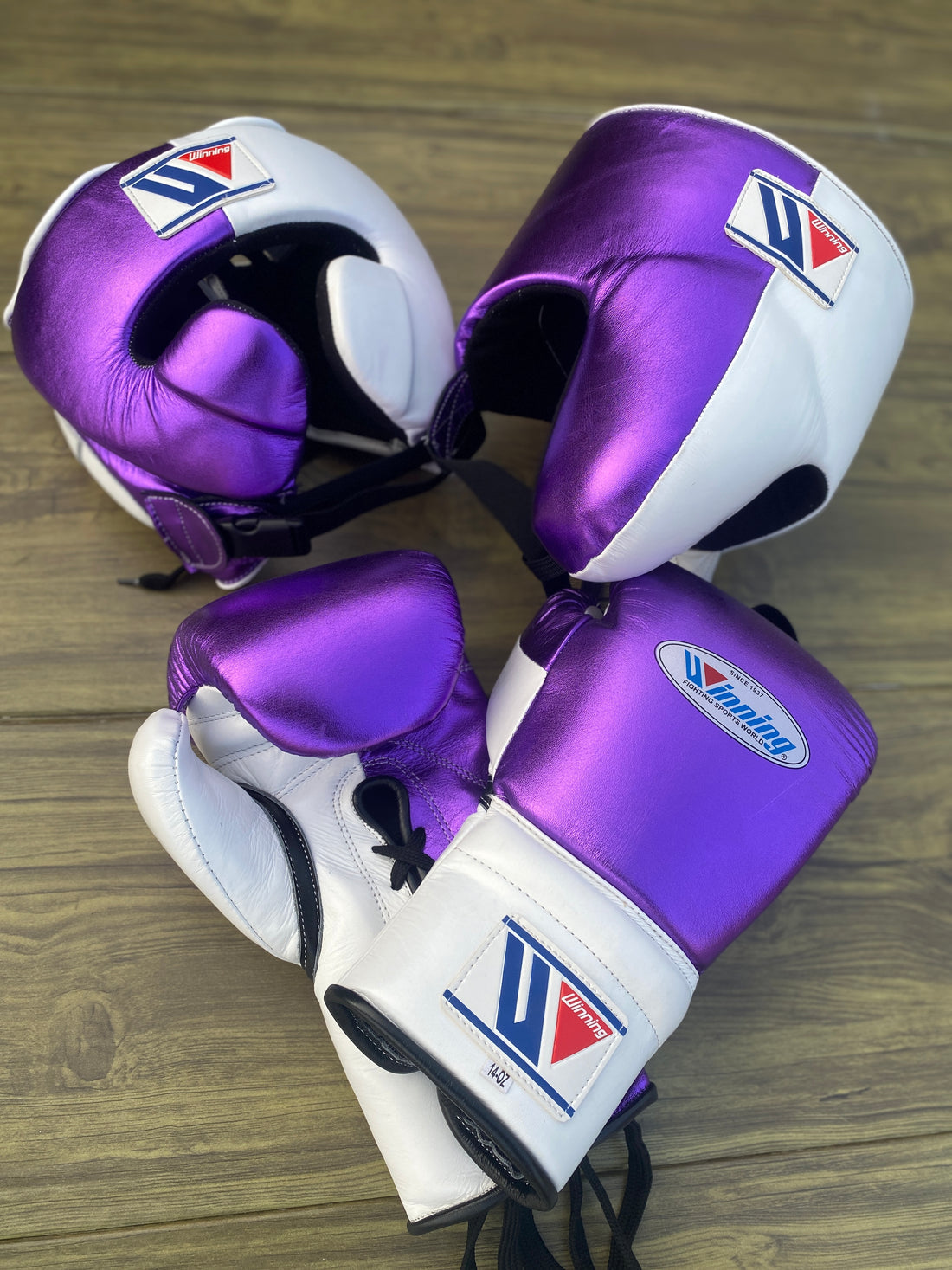 Customizable Purple and White Winning Boxing Sets With Cheeks Head Guard