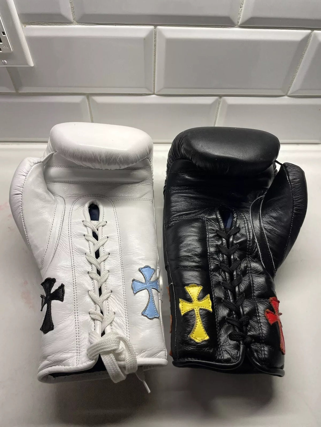 Chrome Heart Winning Boxing Gloves, Winning Velcro Boxing Gloves, Winning Lace up Boxing Gloves, Christmas Gift for Men's and Women's, Thanksgiving Gifts for Him and Her- White / Black